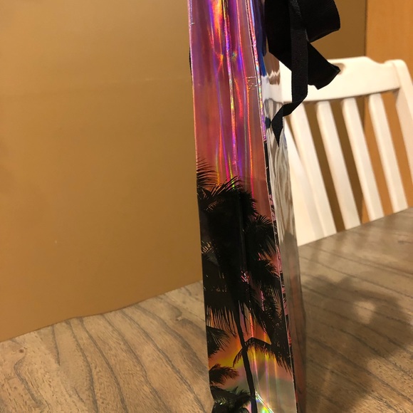 Gucci Shopping Bag - Picture 3 of 4